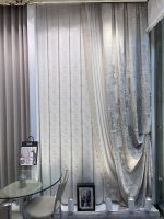 پرده پذیرایی کلاسیک با تور لب حاشیه طلایی